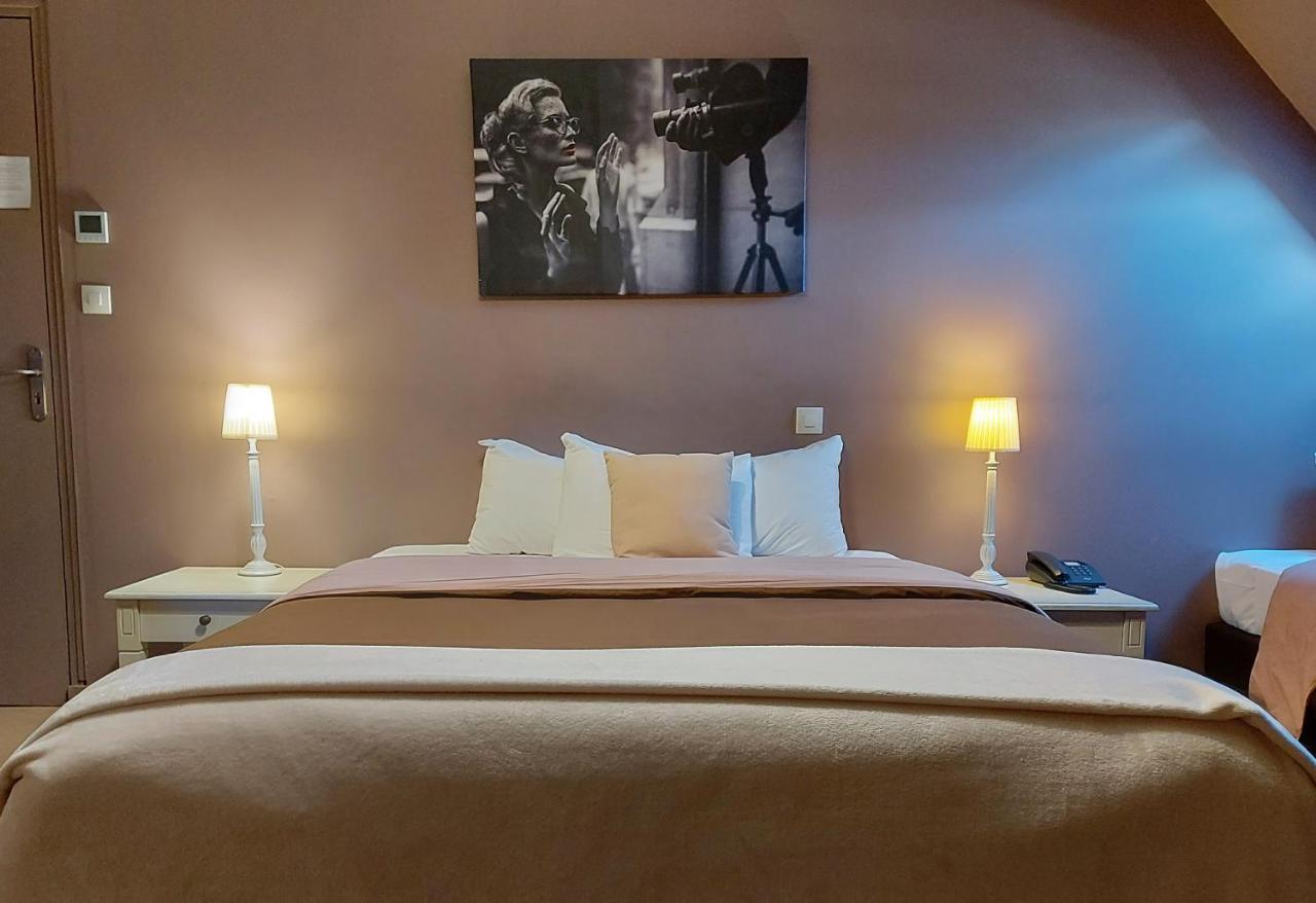 Mondial Hotel Tours