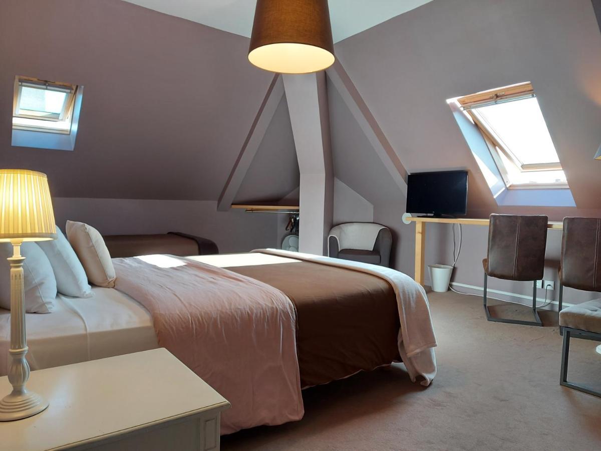 Hotel Mondial 2*