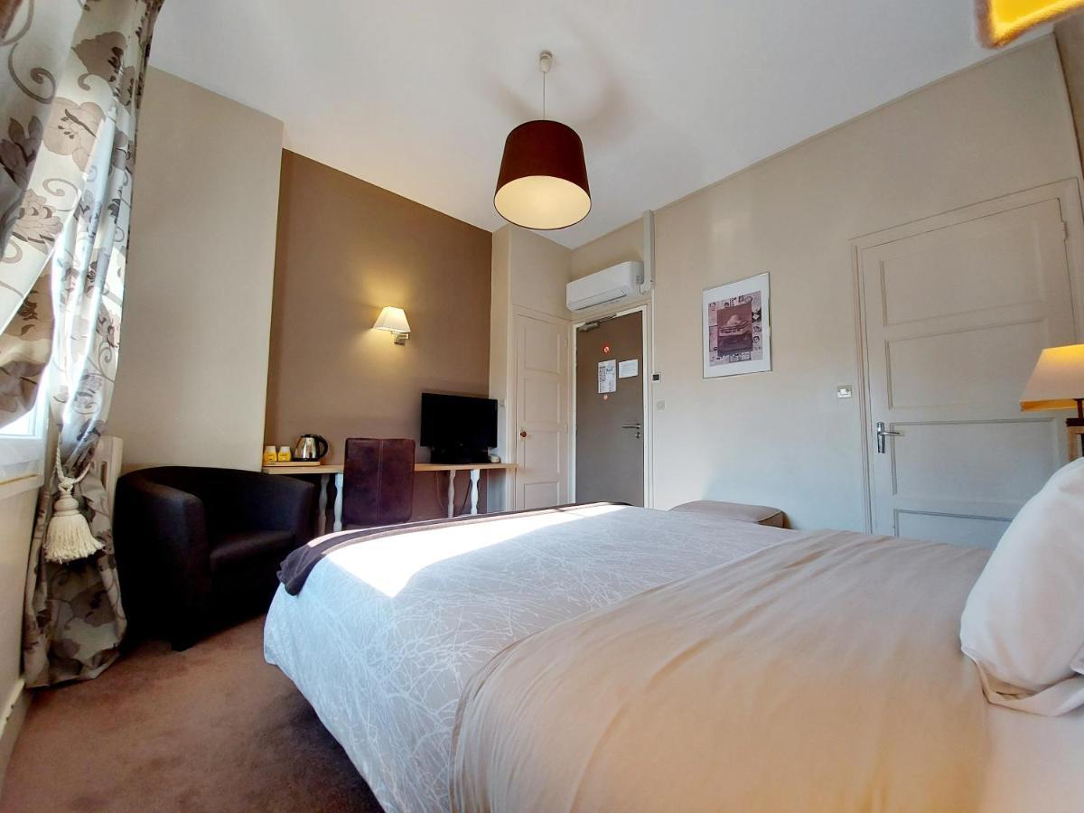 Mondial Hotel Tours
