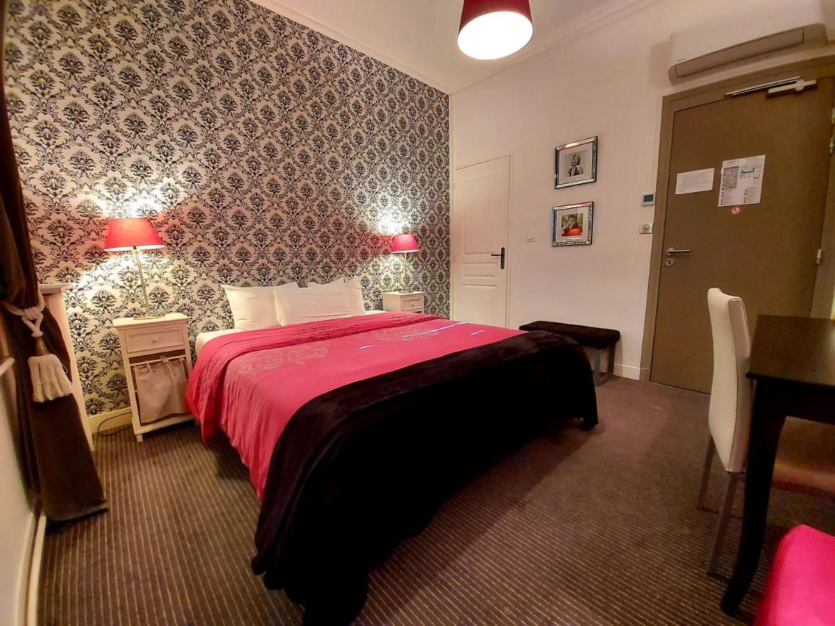 Hotel Mondial 2*