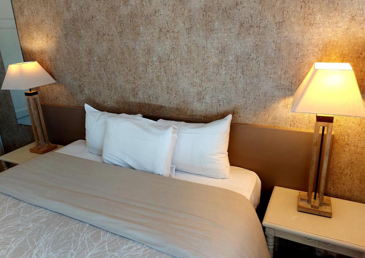 Mondial Hotel