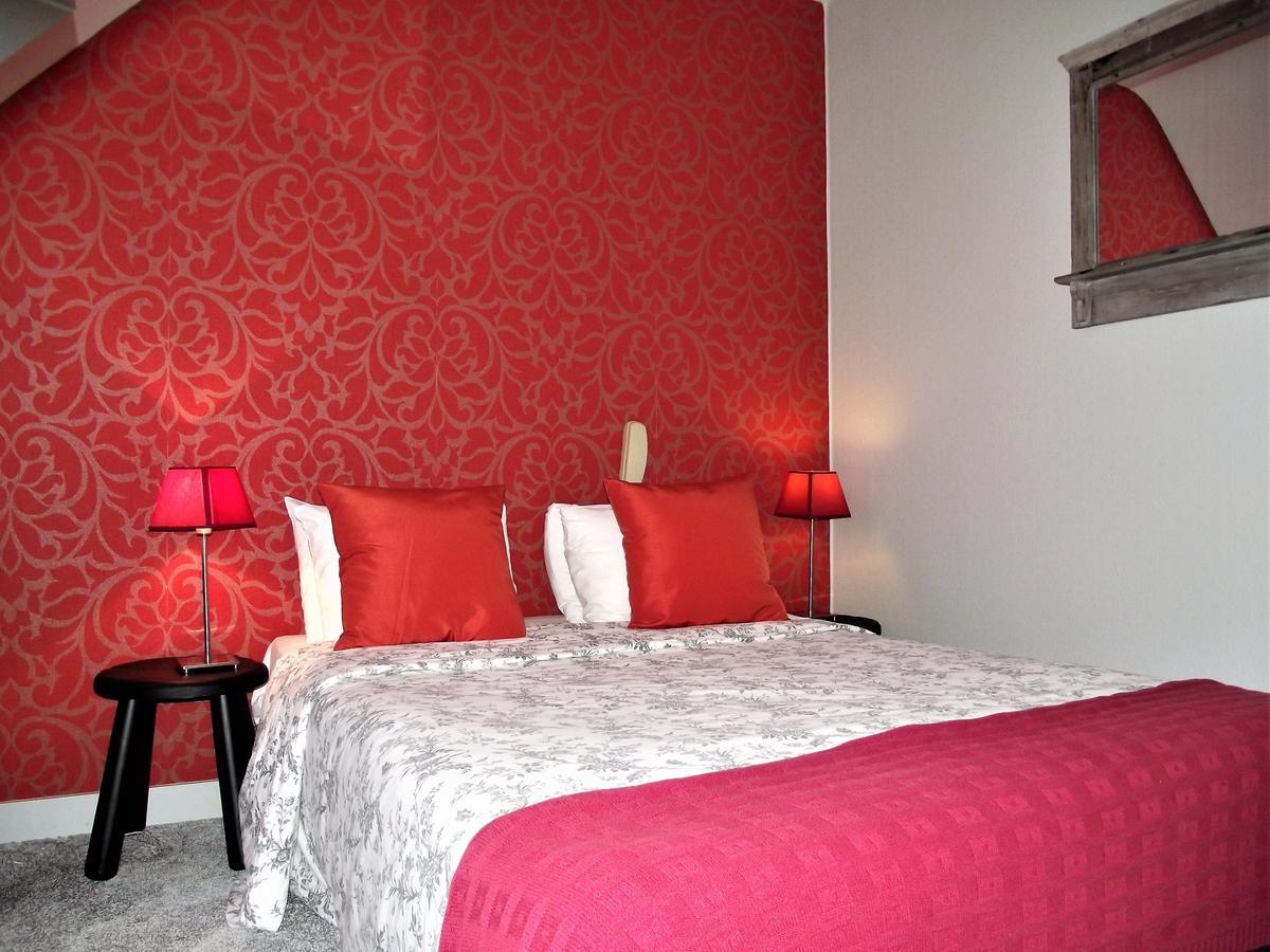 Hotel Mondial 2*